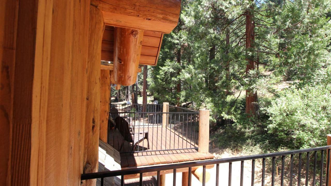 Tioga Logs Holiday home Yosemite West